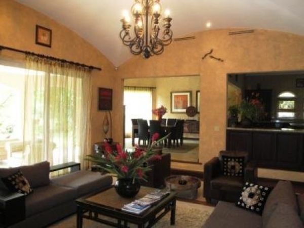Stunning Villa in Private Resort Setting