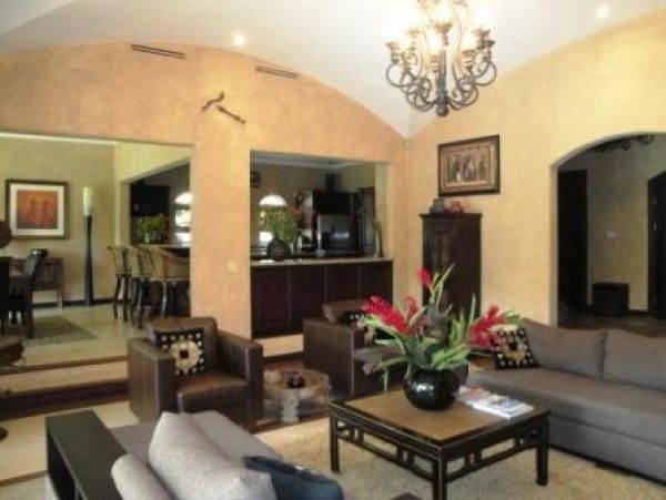 Stunning Villa in Private Resort Setting