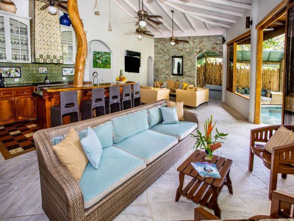10 Bedroom Vacation Pool Villa in Costa Rica Ocean Views