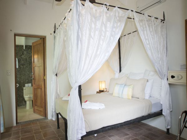 The Ultimate Five Bedroom Residence in Costa Rica Sleeps 14