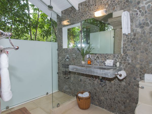 The Ultimate Five Bedroom Residence in Costa Rica Sleeps 14