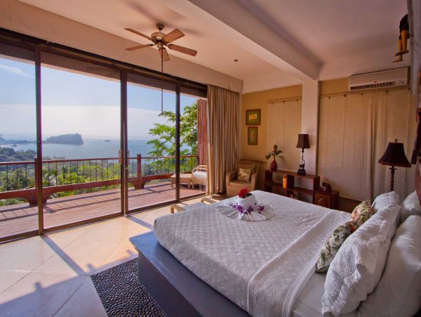 Costa Rica lovely Four Bedroom