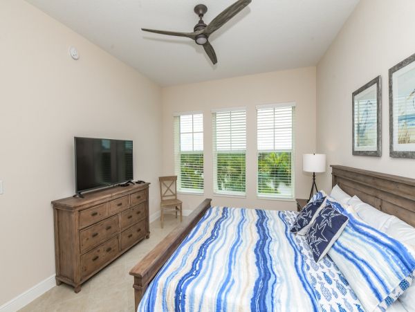 Charming 3 Bedroom Condo on Bradenton Sleeps 6 Guests