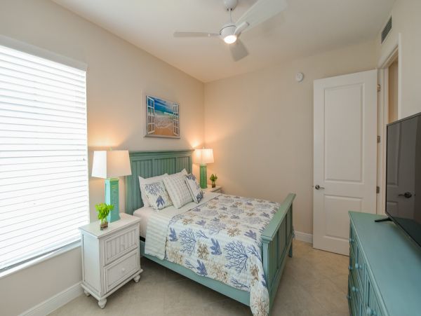 Charming 3 Bedroom Condo on Bradenton Sleeps 6 Guests