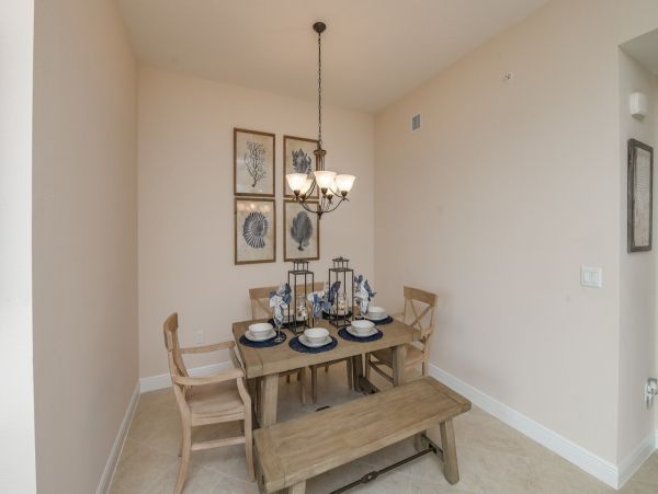 Charming 3 Bedroom Condo on Bradenton Sleeps 6 Guests