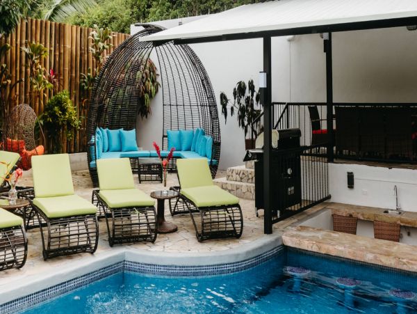 Manuel Antonio Six Bedroom Home with Private Pool
