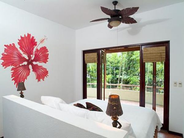 Costa Rica Luxury Vacation Villa with Pool
