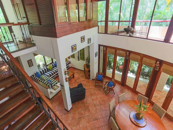 Costa Rica Luxury Vacation Villa with Pool