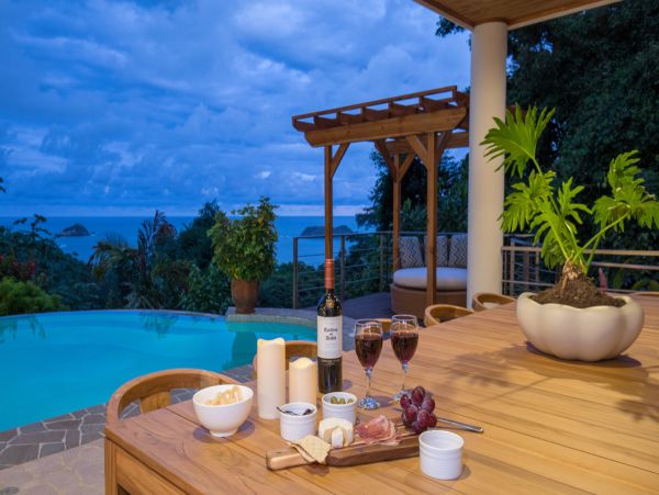 Luxury 7 Bedroom Villa Sleeps 14