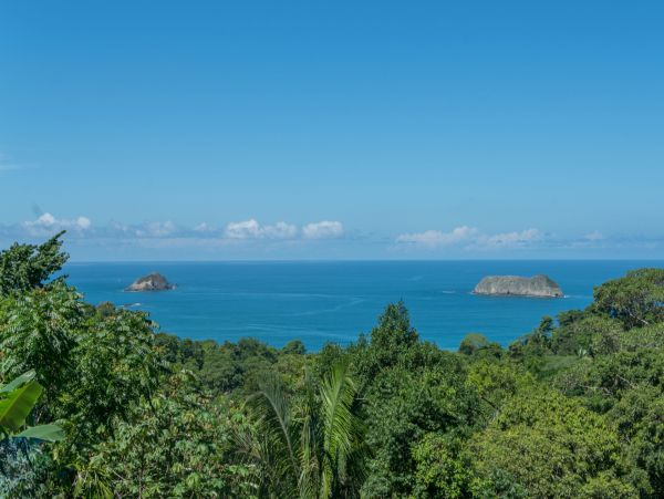Luxury 7 Bedroom Villa Sleeps 14