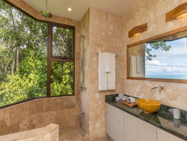 Luxury 7 Bedroom Villa Sleeps 14
