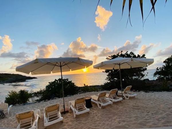 Ocean Views Anguilla Island Vacation Villa and Beach House
