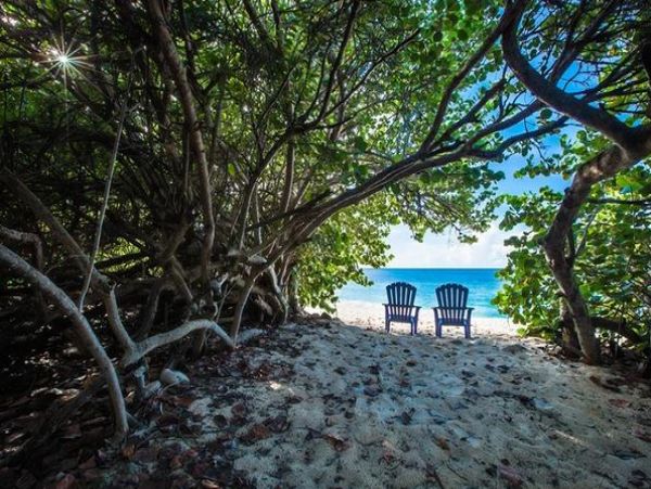 Ocean Views Anguilla Island Vacation Villa and Beach House