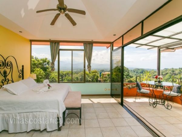 Manuel Antonio Vacation Pool Home Five Bedroom