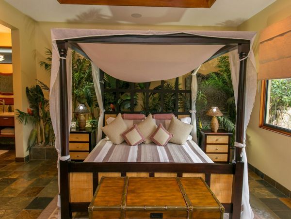 Manuel Antonio Vacation Home Five Bedroom