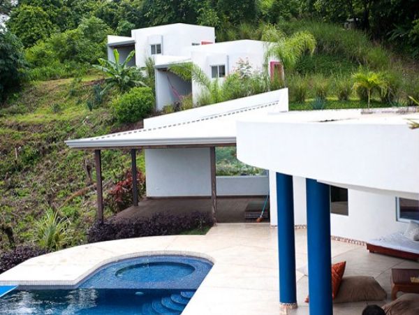 Four Bedroom Vacation Villa in Puntarenas with Amazing Views