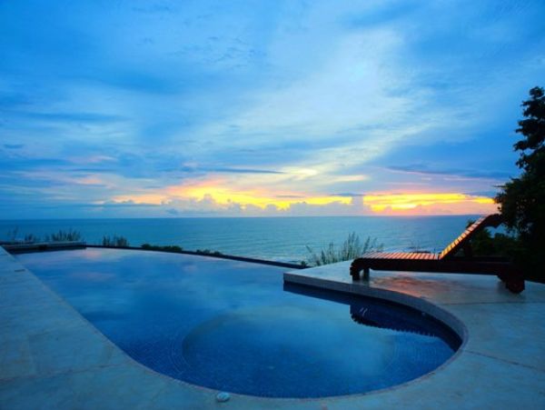 Four Bedroom Vacation Villa in Puntarenas with Amazing Views
