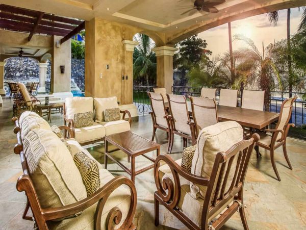 Flamingo Costa Rica Luxury Vacation Villa Stroll to Beach