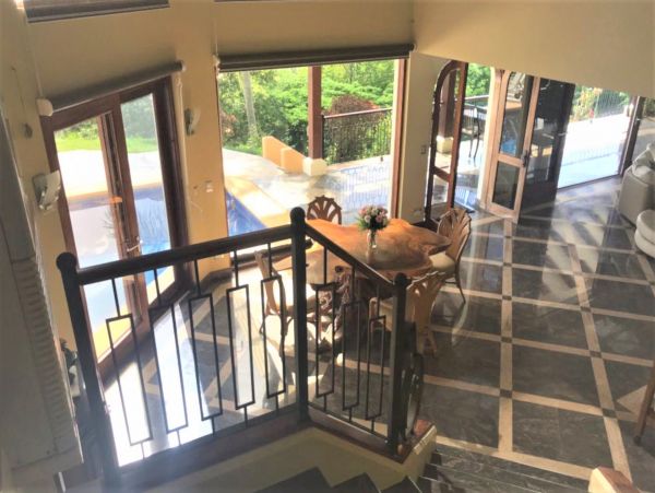 Costa Rica Luxury Vacation Rental Home in Playa Flamingo