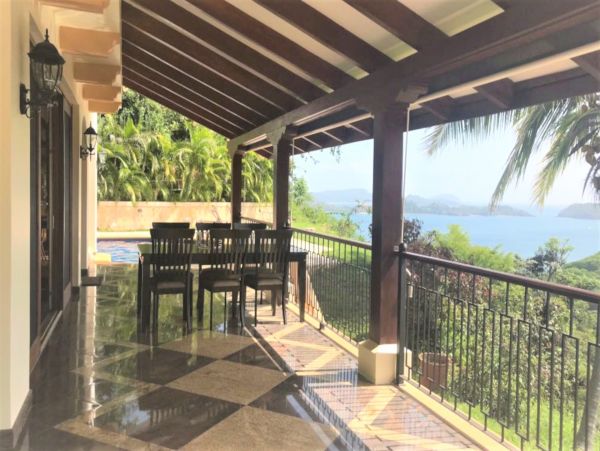 Costa Rica Luxury Vacation Rental Home in Playa Flamingo