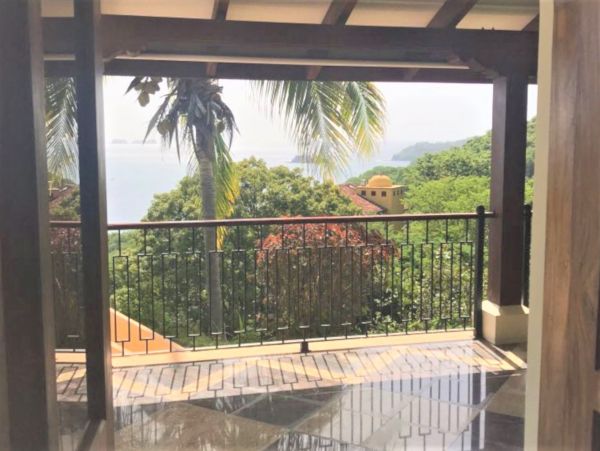Costa Rica Luxury Vacation Rental Home in Playa Flamingo