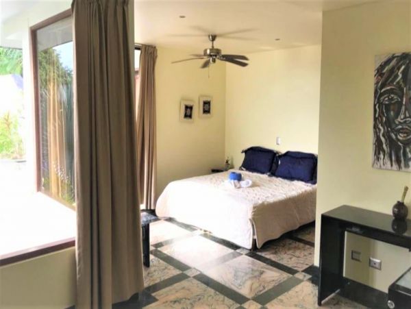 Costa Rica Luxury Vacation Rental Home in Playa Flamingo