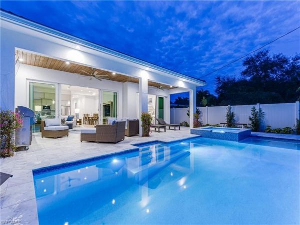 Private Pool Naples Vacation Home Four Bedroom