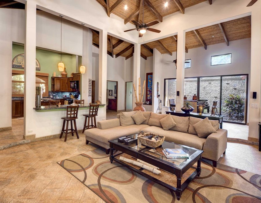 Stunning Vacation Pool Villa in Flamingo Costa Rica Sleeps 4