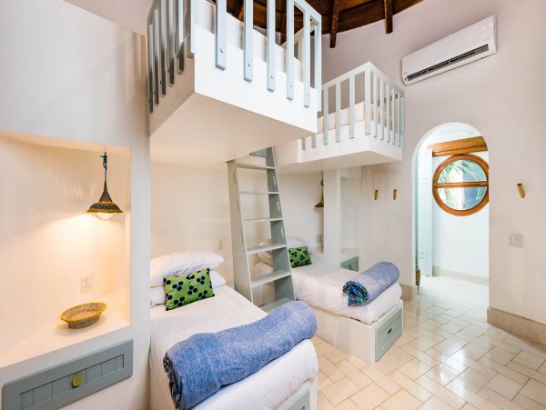 Playa Flamingo Luxury Villa Steps to beach
