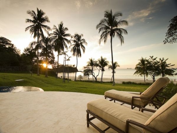 Playa Flamingo Four Bedroom Luxury Villa Pool Oceanfront