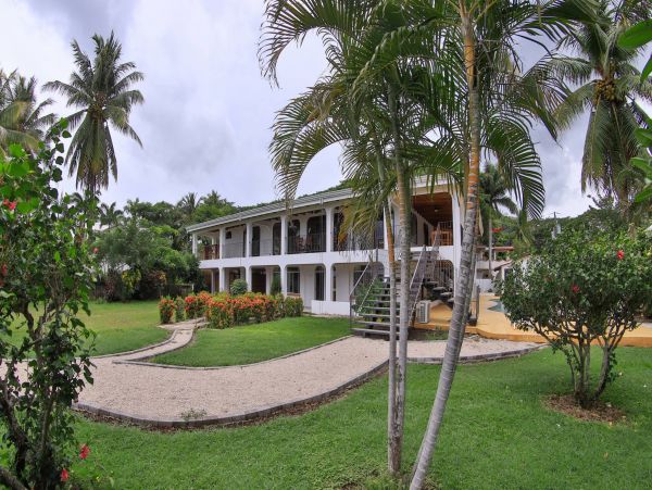 Seven Bedroom Rental Pool Villa Beachfront Flamingo