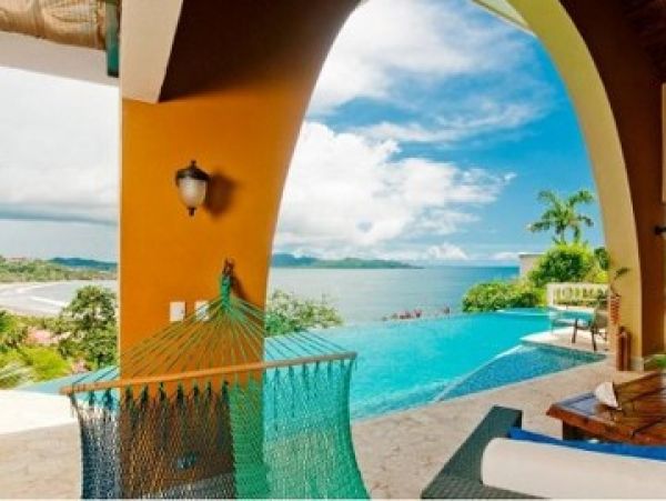 Four Bedroom Playa Flamingo Villa Pool