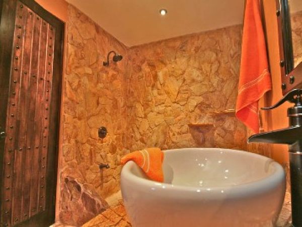 Four Bedroom Playa Flamingo Villa Pool