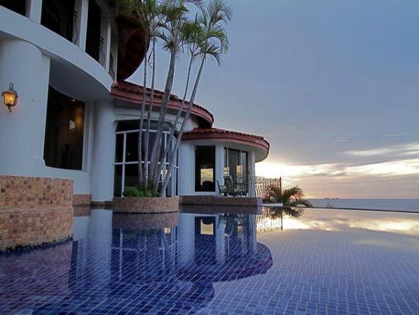 Luxury Vacation Villa in Costa Rica Ocean Views Sleeps 8