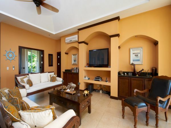 Seven Bedroom Stunning Beachfront Vacation Home in Playa Potrero