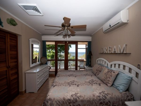 Playa Ocotal Three Bedroom Vacation Villa Beachfront