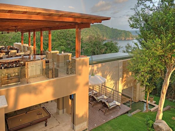 Luxury Costa Rica Villa 100 Yards too Beach