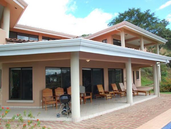 Posh Vacation Villa in Costa Rica with Ocean Views 8 Guests