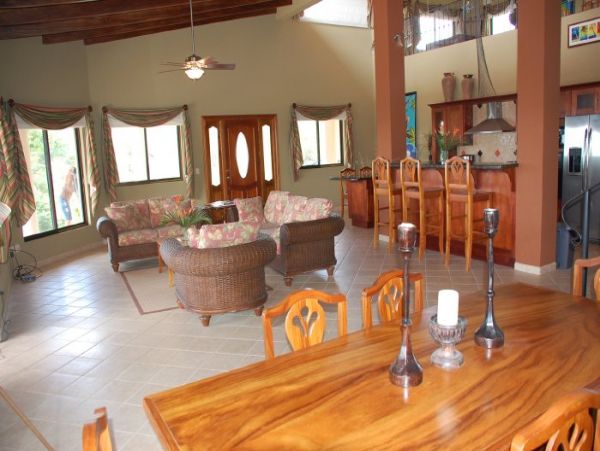 Posh Vacation Villa in Costa Rica with Ocean Views 8 Guests