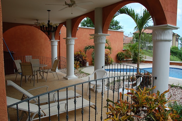 Four Bedroom Villa with Magnificent Pool