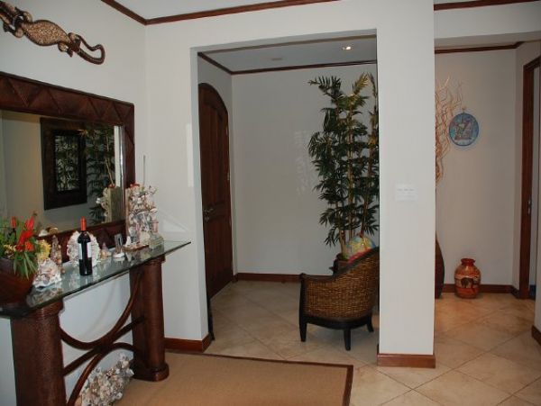 Playa Hermos Beachfront Condo