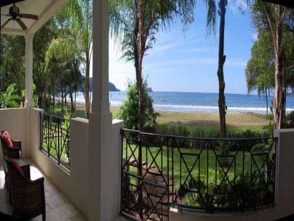 Playa Hermos Beachfront Condo