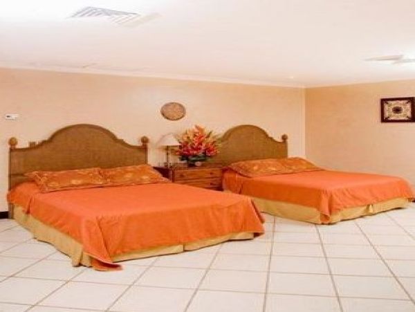 Costa Rica Luxury Vacation 8 Bedroom Villas Sleeps 16
