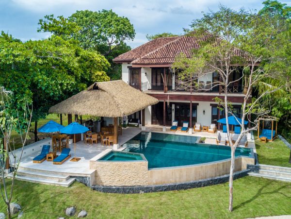 Luxury Six Bedroom Ocean View Vacation Home in Tamarindo