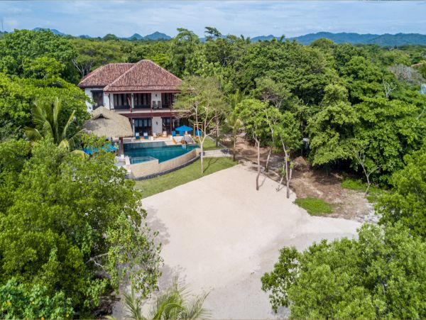 Luxury Six Bedroom Ocean View Vacation Home in Tamarindo