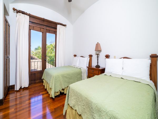 Luxury Six Bedroom Ocean View Vacation Home in Tamarindo