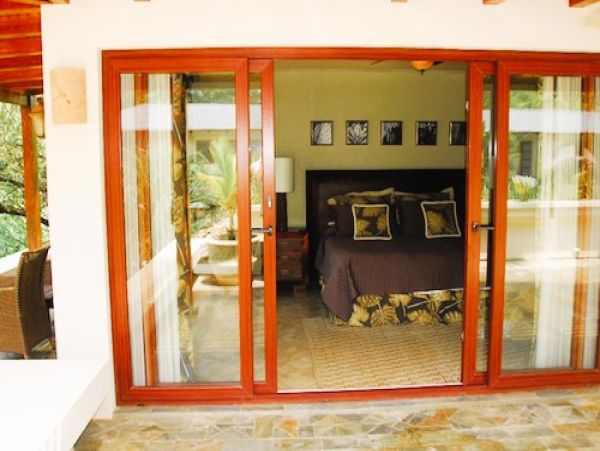 On Beach Tamarindo Vacation Home Five Bedroom with Guest House