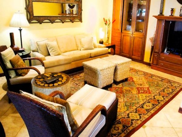 On Beach Tamarindo Vacation Home Five Bedroom with Guest House