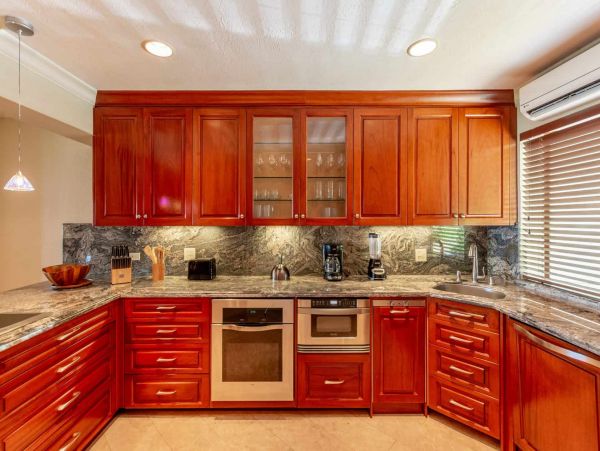Four Bedroom Beachfront Vacation Rental in Playa Flamingo