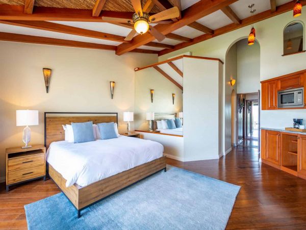 Oceanfront Vacation Condo Two Bedroom in Playa Flamingo